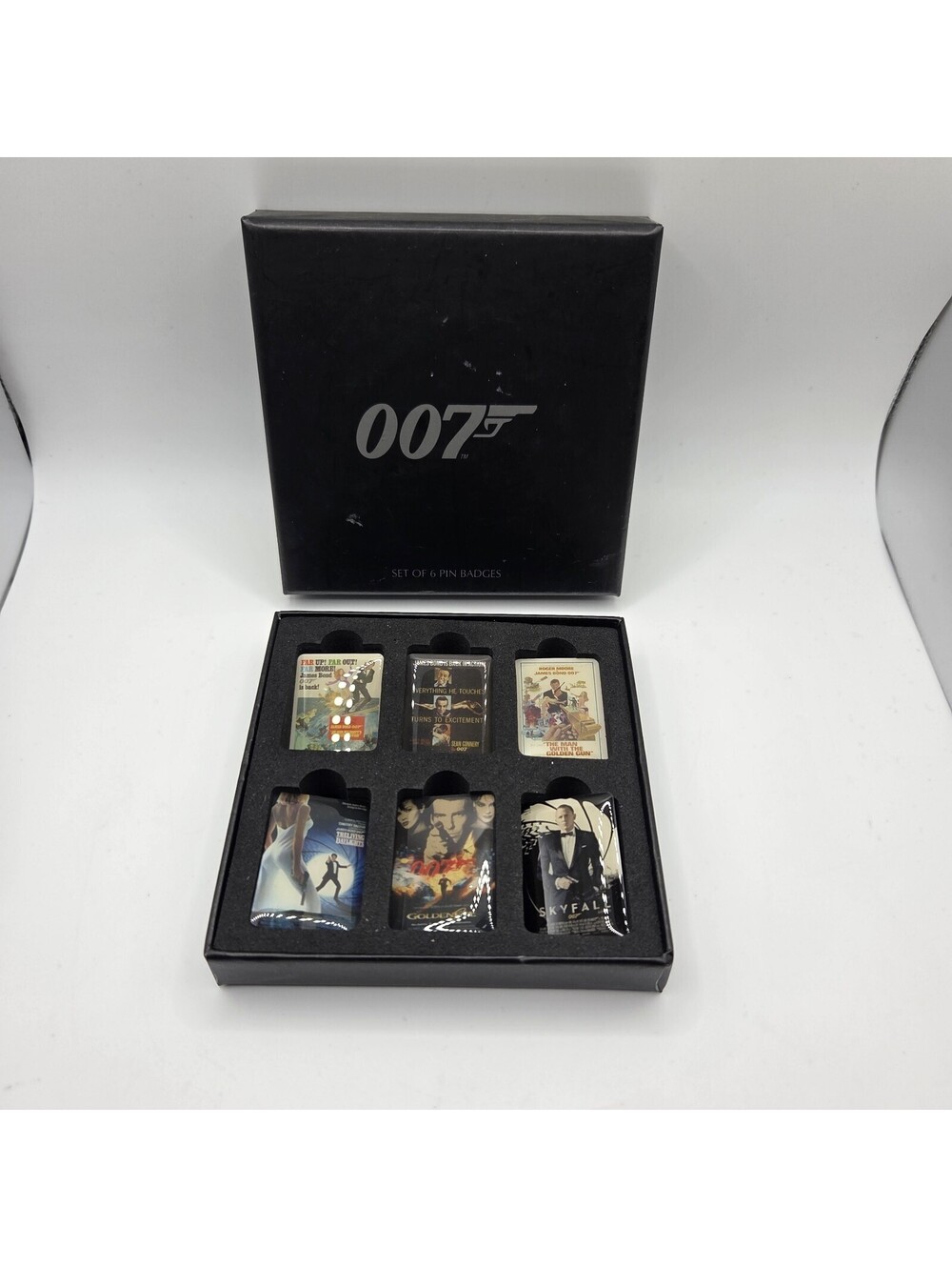 007 Pin Set Of 6 - James Bond - Collectable